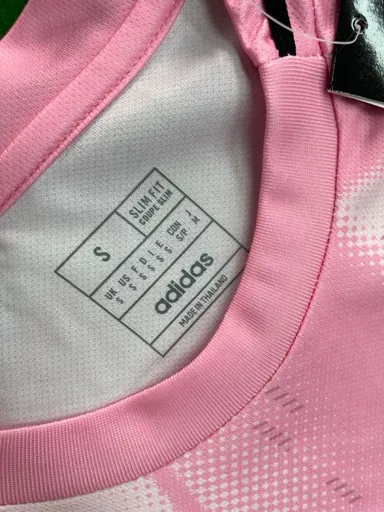 25-26皇马特别版粉色