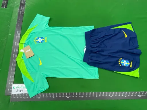 2425 short sleeve brazilian green