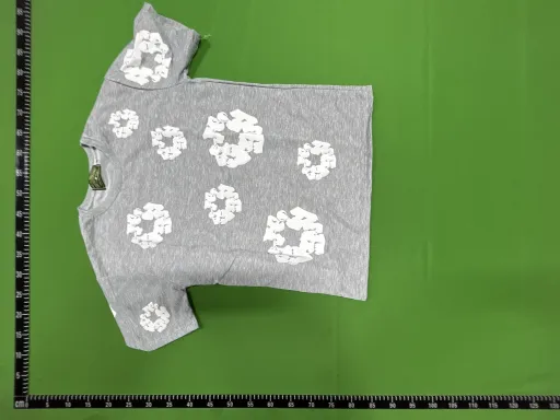 灰色发泡套装