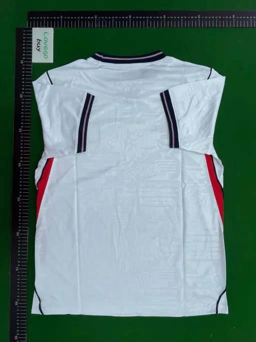 2627 england home kit