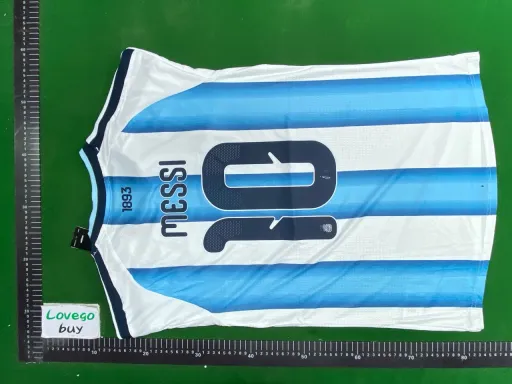 Player version - home no. 10 messi