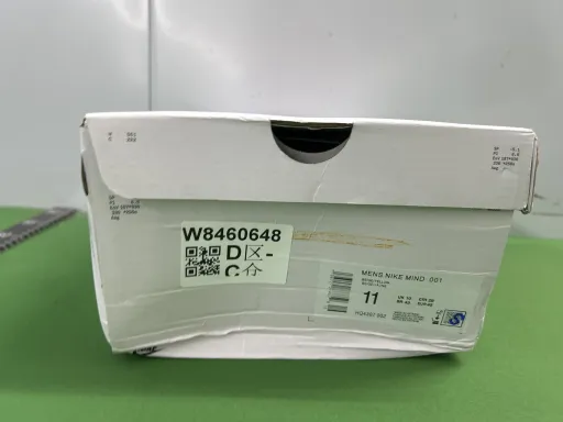 米白色偏小请拍大一码