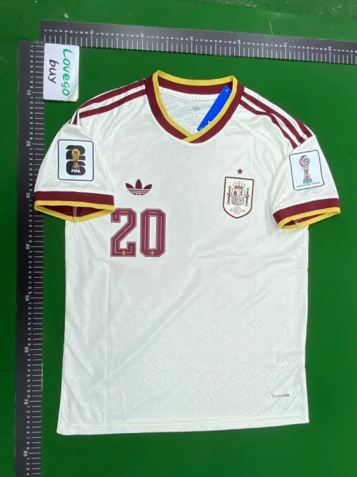 Spain away no. 20 + world cup armband