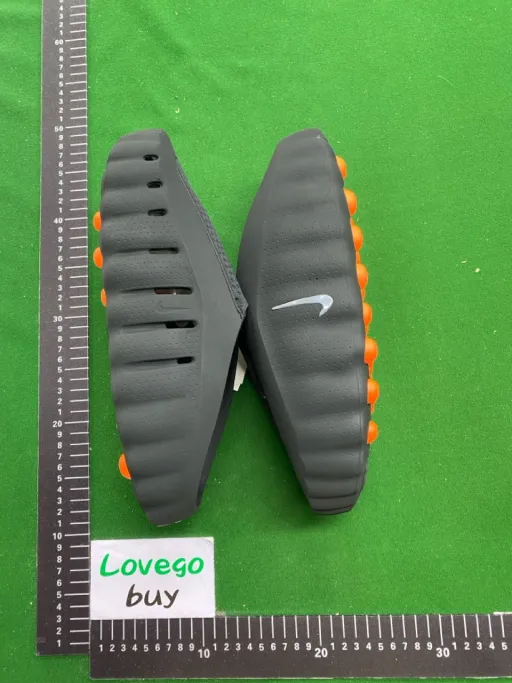 Black (runs small, order one size up)