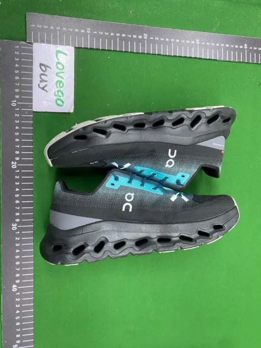 533-18 black blue