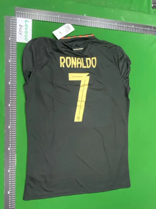 No. 7 (with armband)