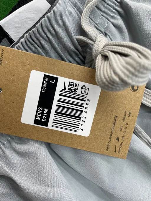 D218 gray