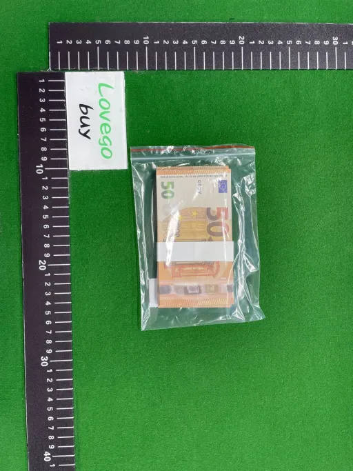 Size: 50-euro