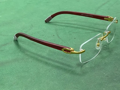 C6 gold frame transparent sheet