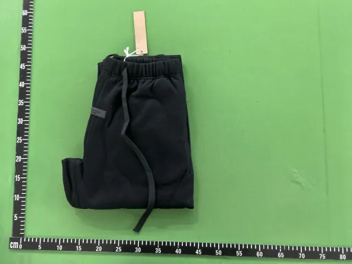 670黑