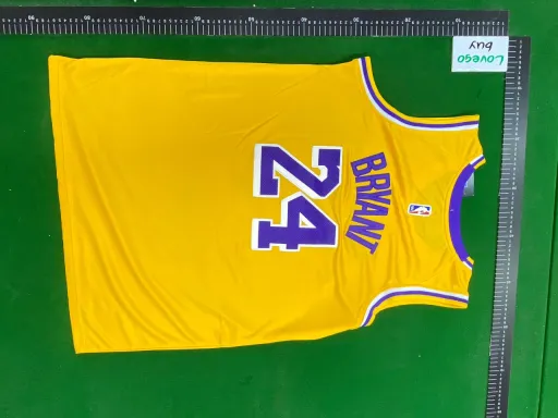 Lakers 24 yellow