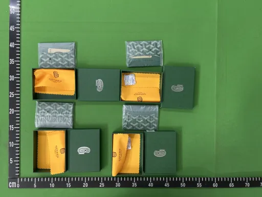 绿色
