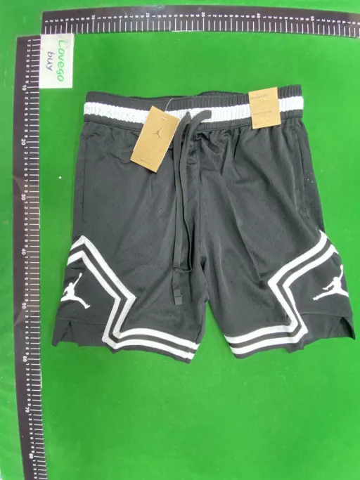 NO10 Black