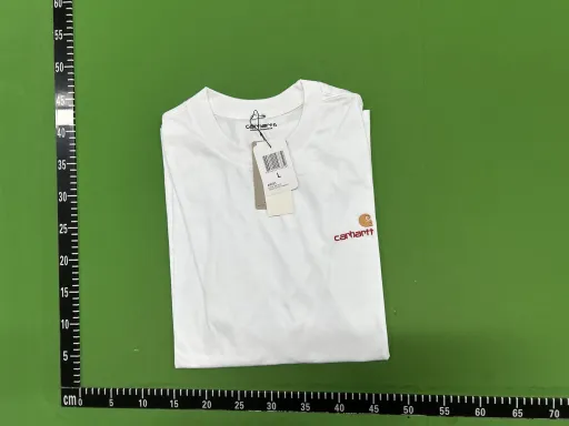 831白色