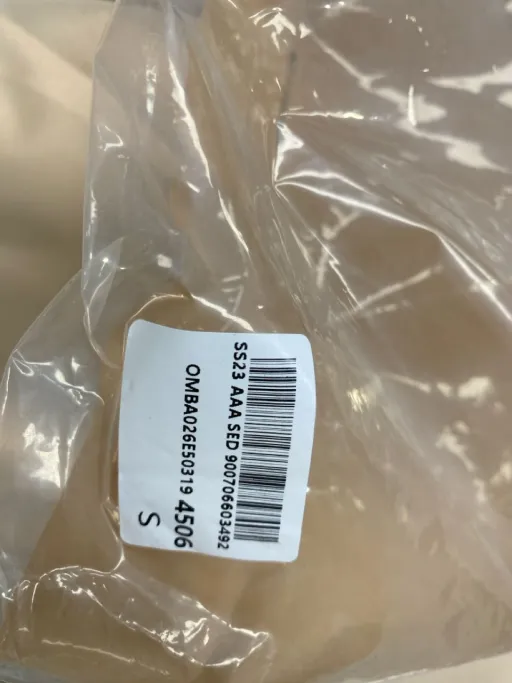 4506 apricot color