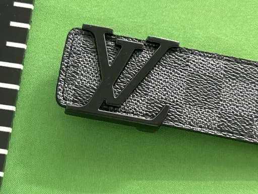 黑格 黑扣