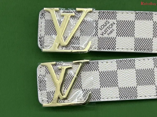 白格 金扣