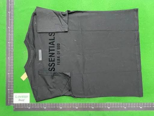 Black t-shirt