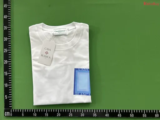86白色