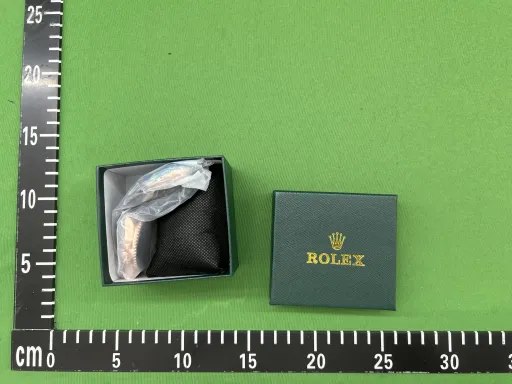 玫瑰金游艇