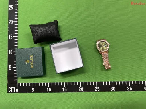 日志带钻双日历枚金绿面