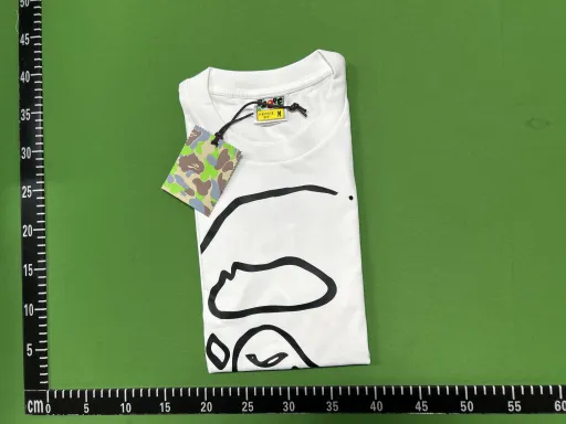 725白色