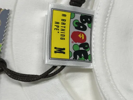 1323白色