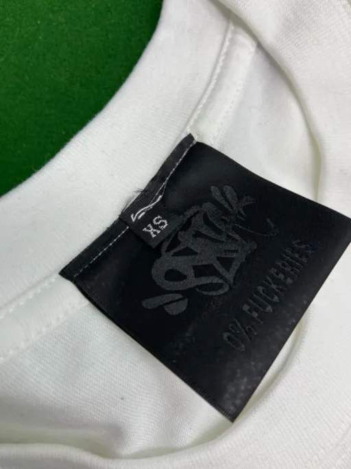 SY06 White