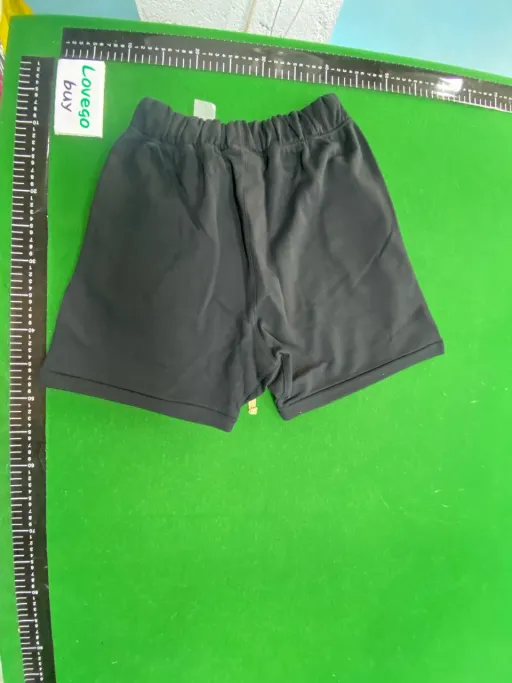 536 black shorts