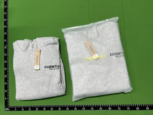 859灰卫衣厚字母