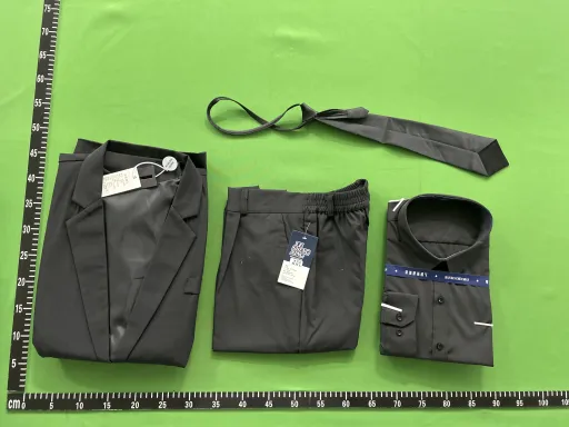 （4件装）黑色西服+黑衬衫+西裤+领带