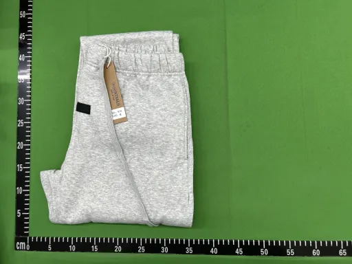 670灰