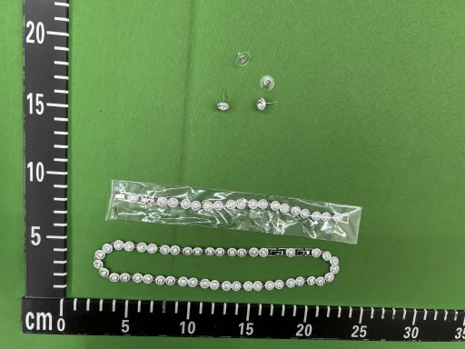 白金色一套不加包装