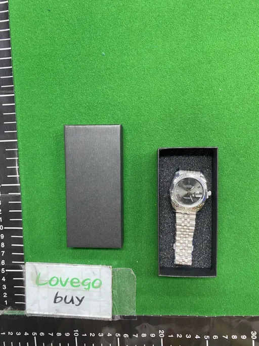 R830-03 roman silver black