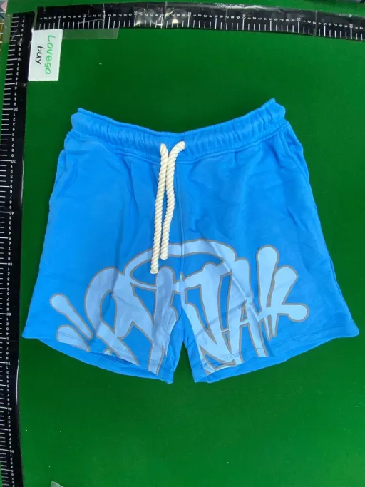 16 shorts with accessories