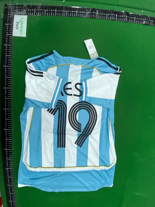 2006 argentina home no. 19 + armband