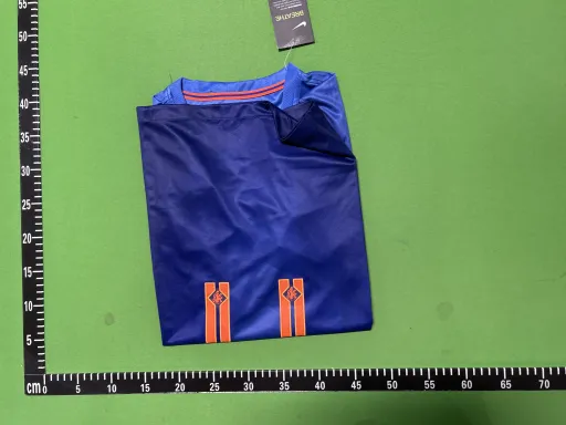 2014荷兰客场 11号+臂章