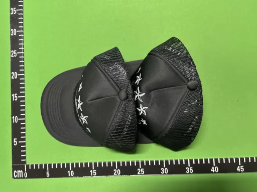 黑色 白星