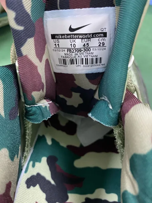 95 models--36-46--military green and yellow hook
