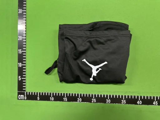 17款黑色