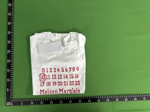 112白色