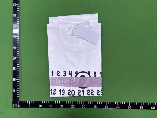 871白色