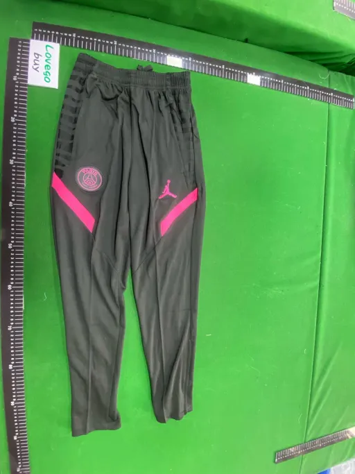 2122 paris pink