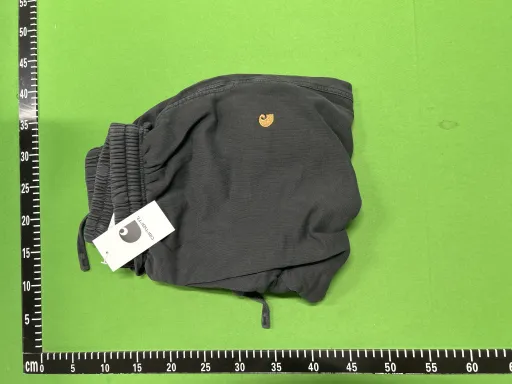 651黑色