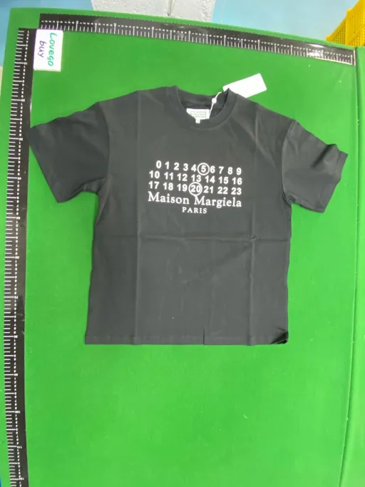 824 black