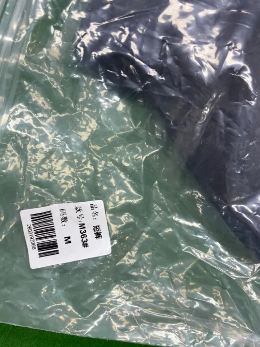 816 black