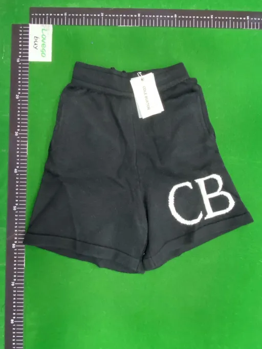 C7030 black shorts