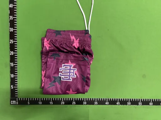 酒红色星星(Claret