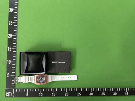 理查德镂空玫金壳硅胶白