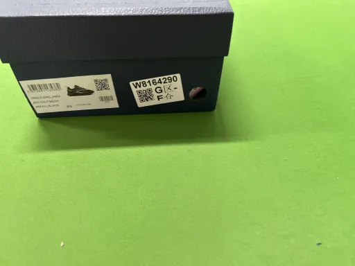 涵b22黑色